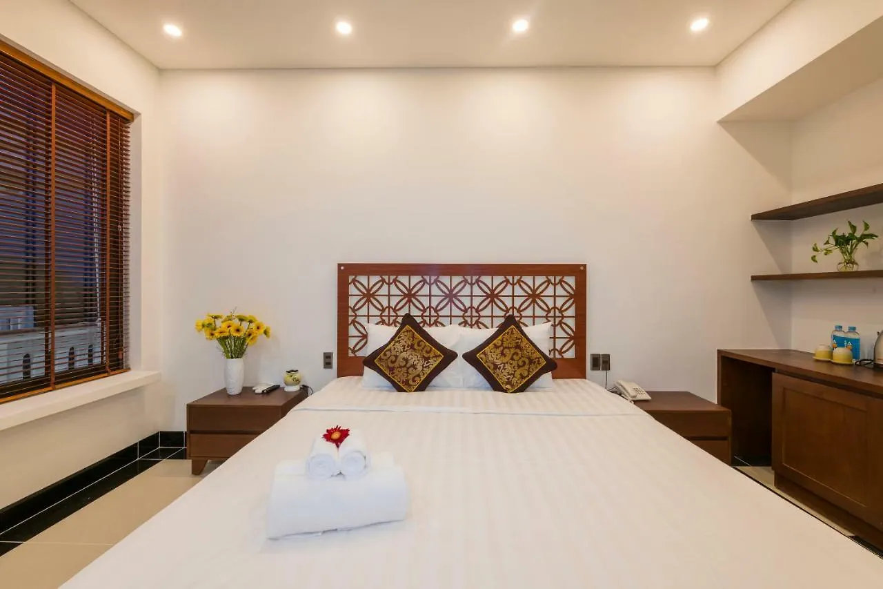 Phuc Hung Riverside Villa Hội An
