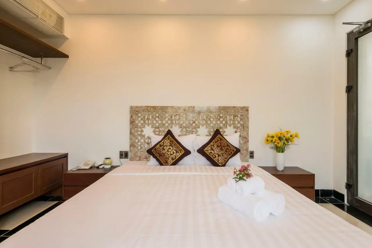 Phuc Hung Riverside Villa Hội An Vietnam