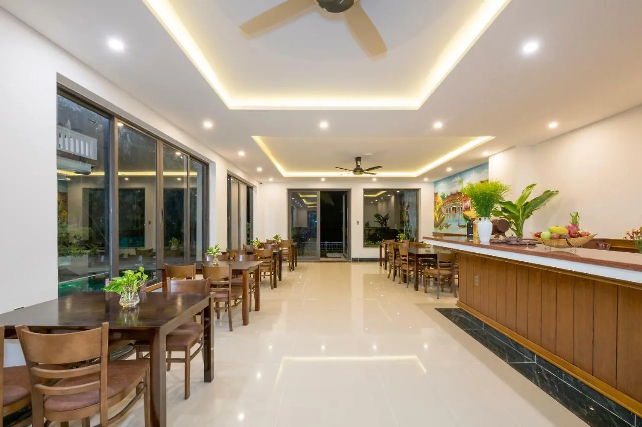 Phuc Hung Riverside Villa 호이안