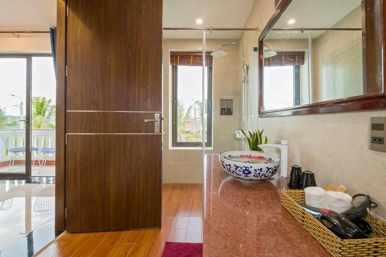Phuc Hung Riverside Villa 호이안